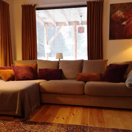 Metsaraeaegu Wellness Вилла Ulendi