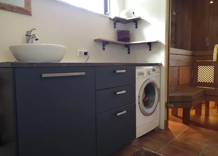 Metsaraeaegu Wellness Villa